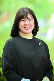 牧 久美子